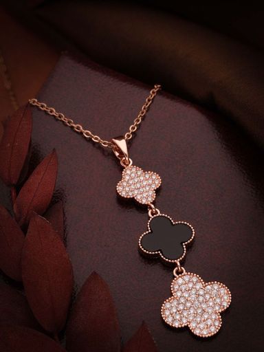 Amazing Rose Gold Pendant Chain Necklace