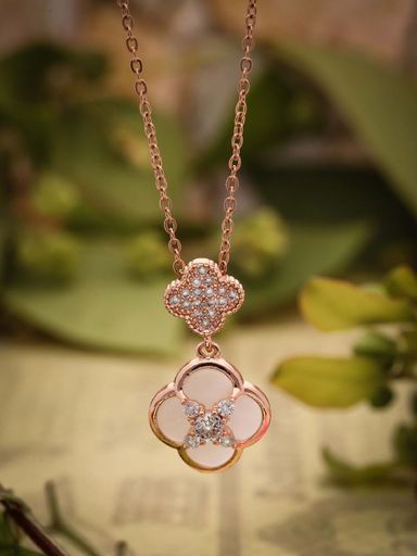 Floral Rose Gold Plated Pendant Chain Necklace
