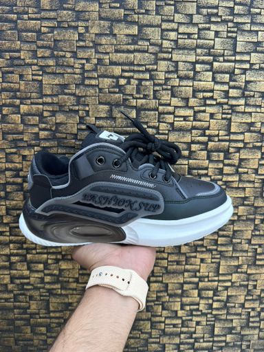 NEW ARRIVALIMPORTED SHOES NEW COLLECTION 