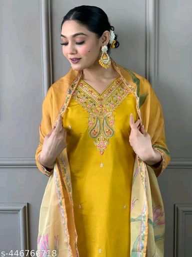 New Kurta Sets Women