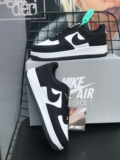 NIKE COMPANY SHOE'S
