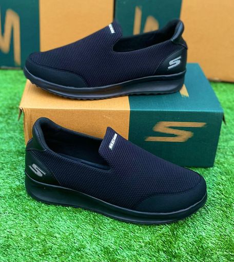 SKECHERS BELLY IN STOCK