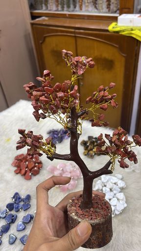 Red Jasper Chips Tree 