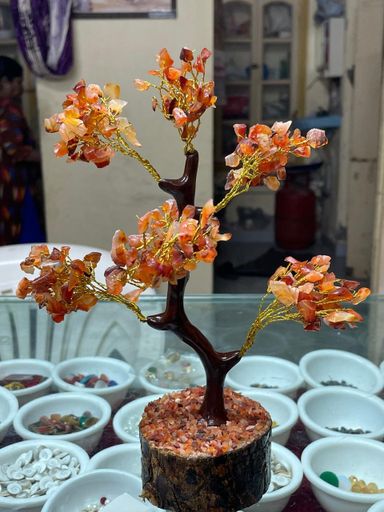 Red Carnelian Chips Tree 