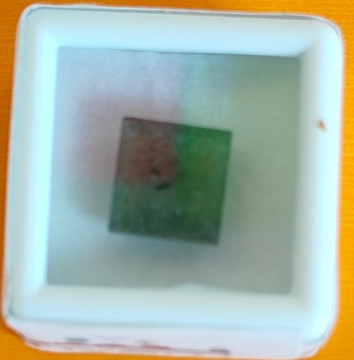 NATURAL GREEN AMANTURION 5.52 ct