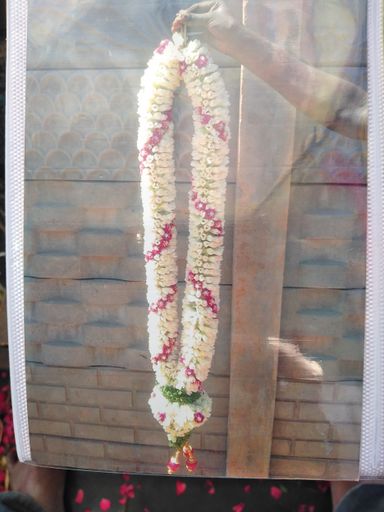 Kalyana Maalai Set White 