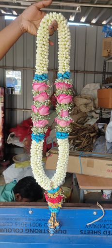 Kalyana Maalai Set White