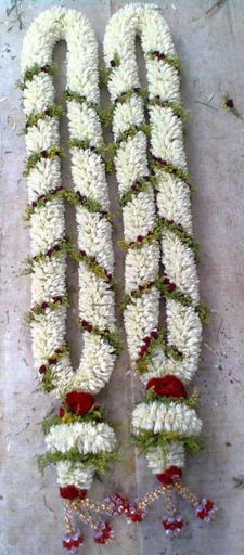 Kalyana Maalai Set White 