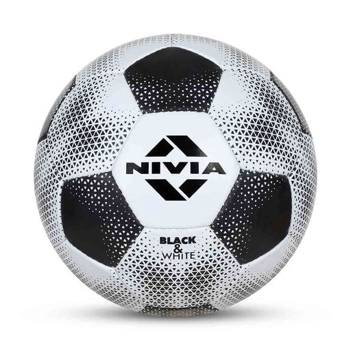 Football Nivia Black & White