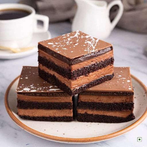 Eggless Opium Pastry