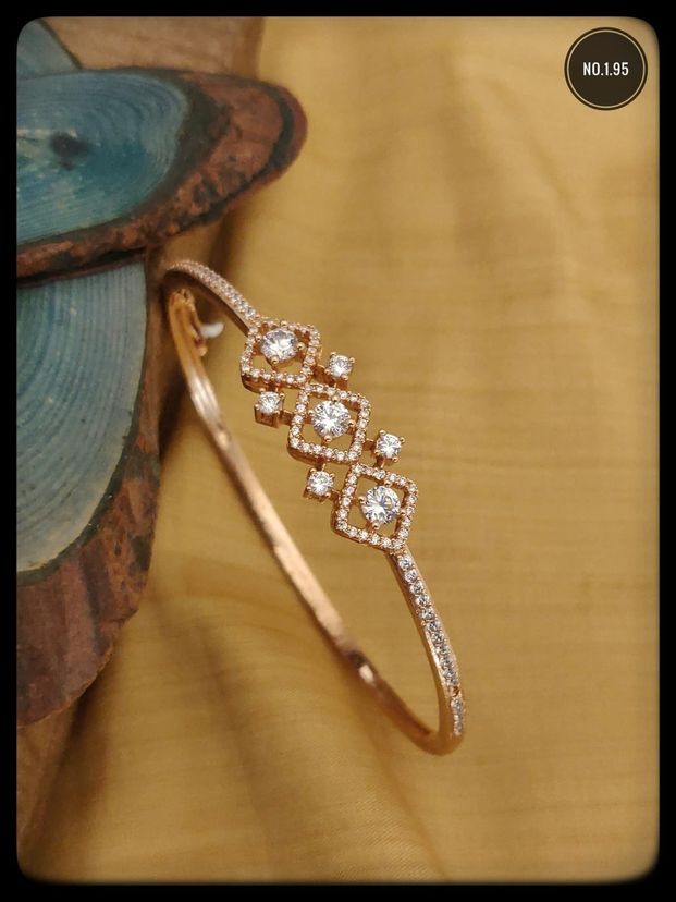 Luxurious Diamond Studded Kada