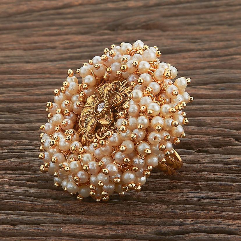 Vintage Elegance Pearl Ring