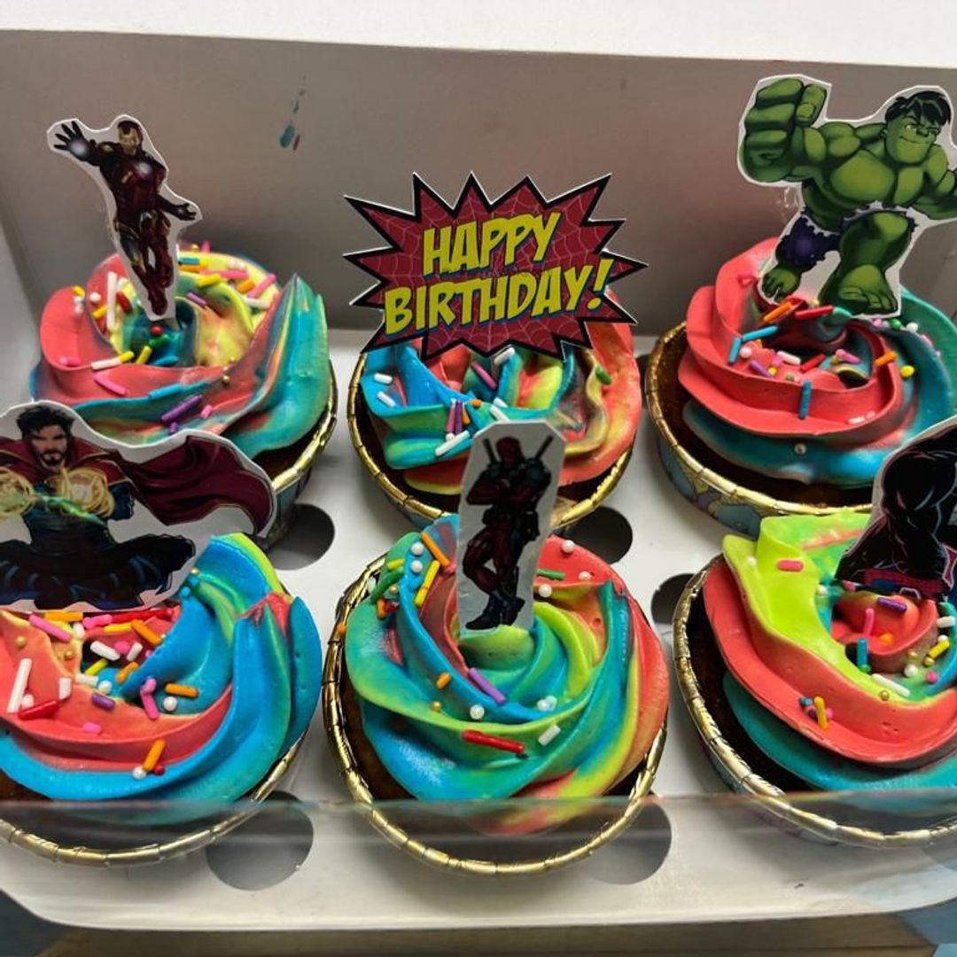 Avengers theme cupcakes